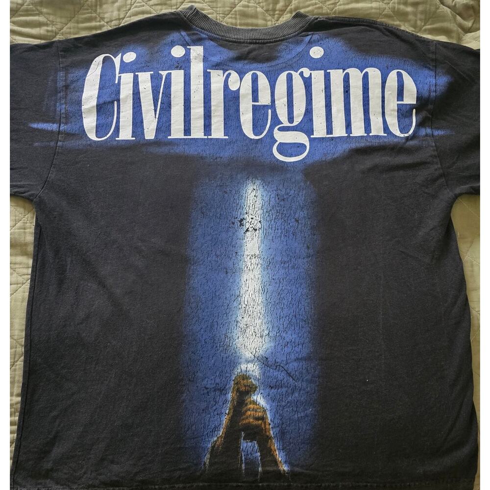 CivilRegime Star Wars 001 blue light saber Read description.